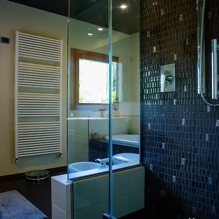 Blissful Havenluxurious With Pool* * * * * Villa