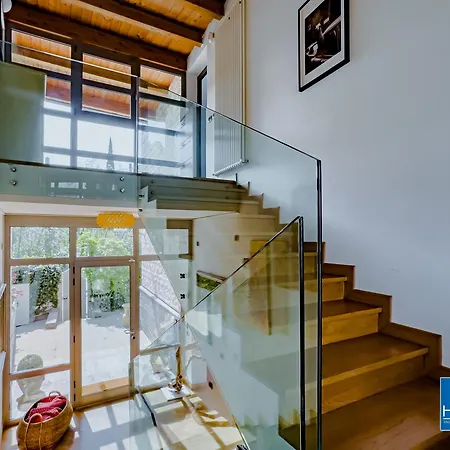 Villa Blissful Havenluxurious With Pool* * * * * Bolonia